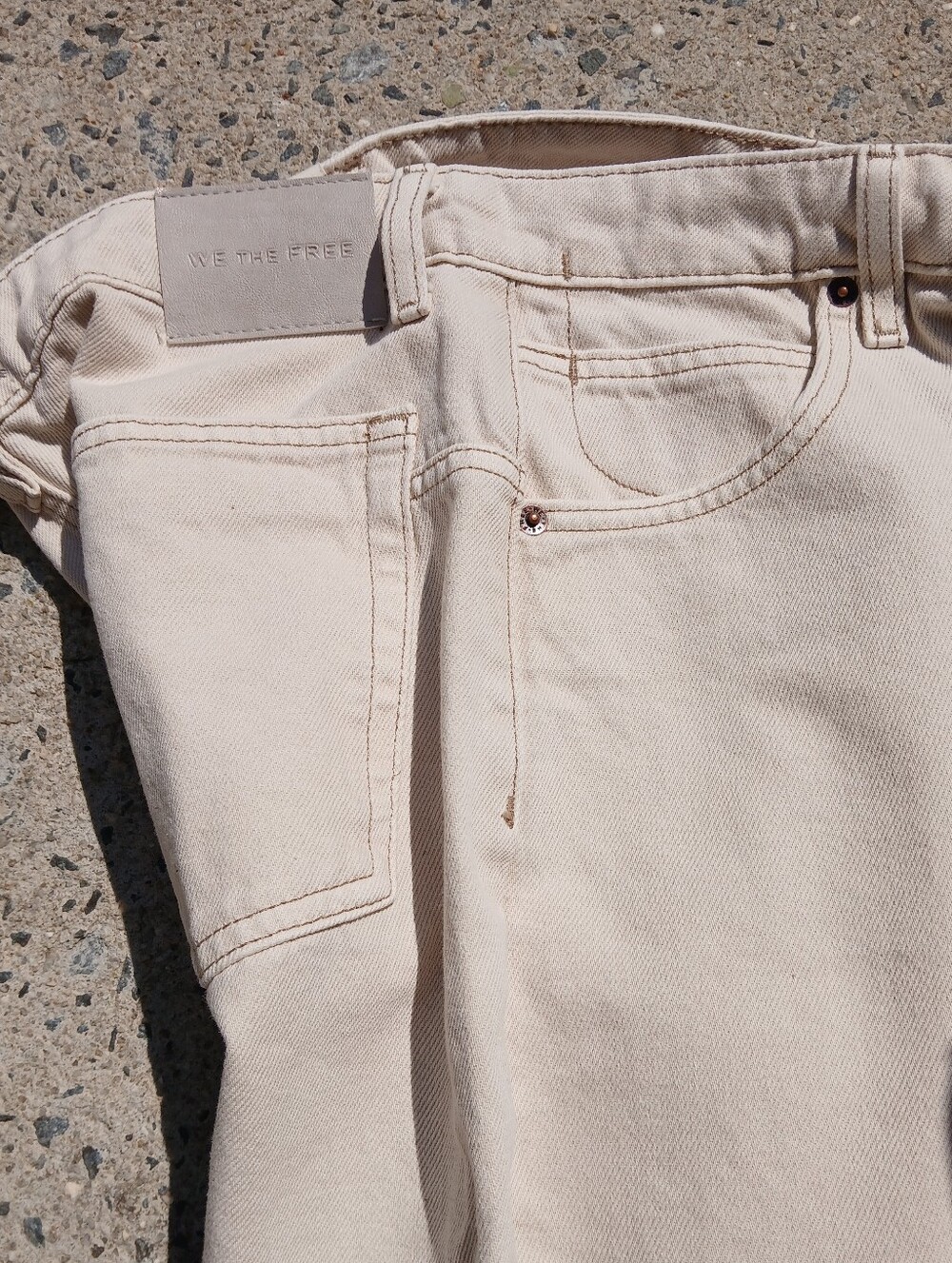 We The Free Deep Trance Boyfried Jeans in Cream Sz 27 NEW - Picture 7 of 10